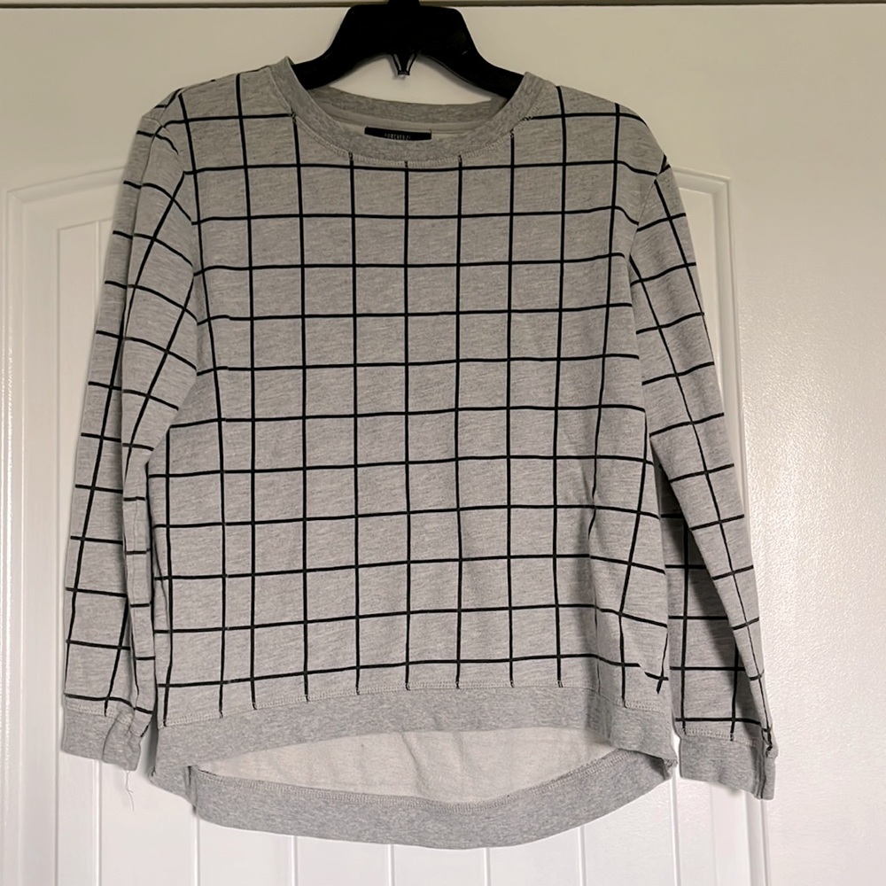 Light sweatshirt